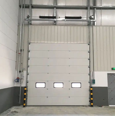 Opcional Ventilação de aço portas seccionais isoladas para necessidades personalizadas aço galvanizado porta de garagem isolada